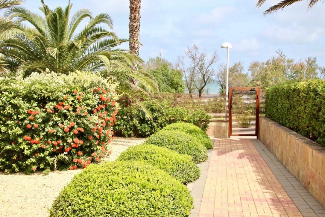 Estrella Del Mar 68 By Homeprive Denia Exteriör bild